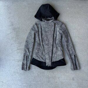 Lululemon Bust A Move Jacket Women’s 2 XS Flash Petal Black Ghost Reflective